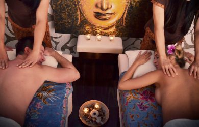 Thajská párová masáž aromatickými olejmi